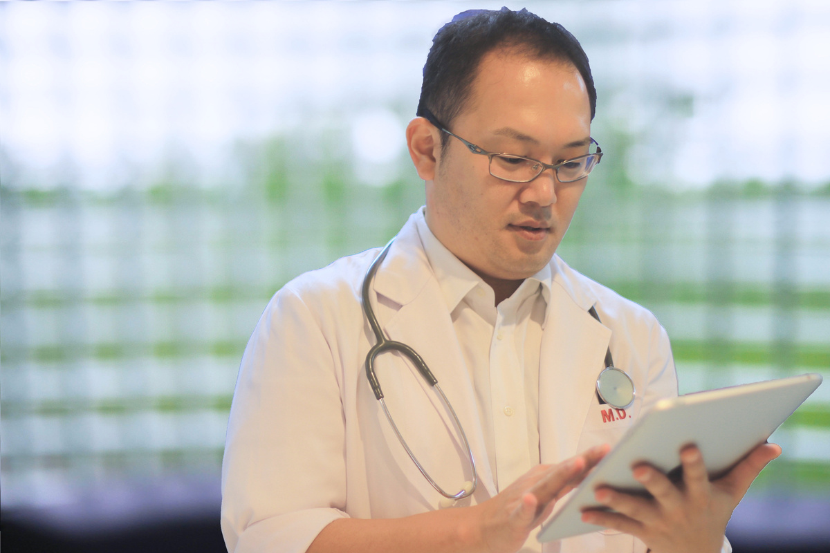 Portraait of Male Japanese Doctor